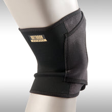 Load image into Gallery viewer, OUTDOOR AVENUES | 8 WAY OPEN PATELLA KNEE SUPPORT | CSMC541A
