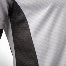 Load image into Gallery viewer, ITRACC | ACTIVE - DRY SPORTS SHIRT | WHITE | CSL-WR220
